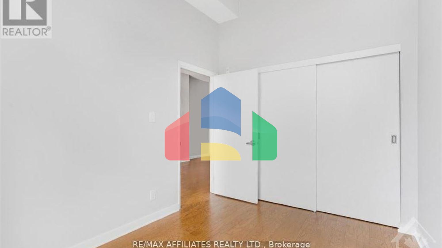 Residential - Condo/Apartment - Ottawa, Canada - Canada