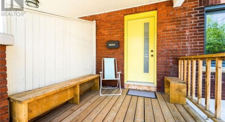 Residential - Single Family Home - Ottawa, Canada - Canada