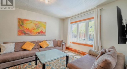 Residential - Single Family Home - Ottawa, Canada - Canada
