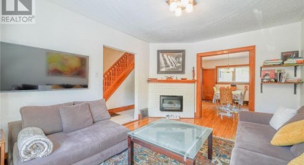 Residential - Single Family Home - Ottawa, Canada - Canada