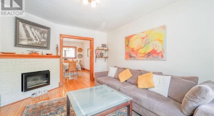 Residential - Single Family Home - Ottawa, Canada - Canada