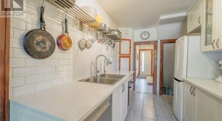 Residential - Single Family Home - Ottawa, Canada - Canada