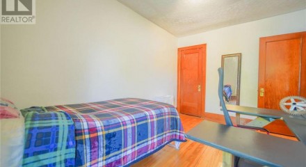 Residential - Single Family Home - Ottawa, Canada - Canada