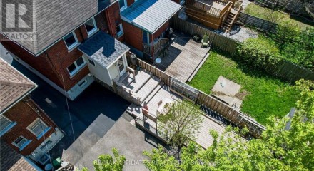 Residential - Single Family Home - Ottawa, Canada - Canada