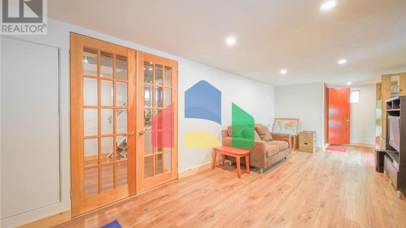 Residential - Single Family Home - Ottawa, Canada - Canada