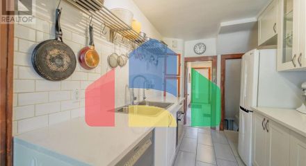 Residential - Single Family Home - Ottawa, Canada - Canada