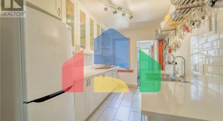 Residential - Single Family Home - Ottawa, Canada - Canada