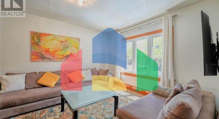 Residential - Single Family Home - Ottawa, Canada - Canada