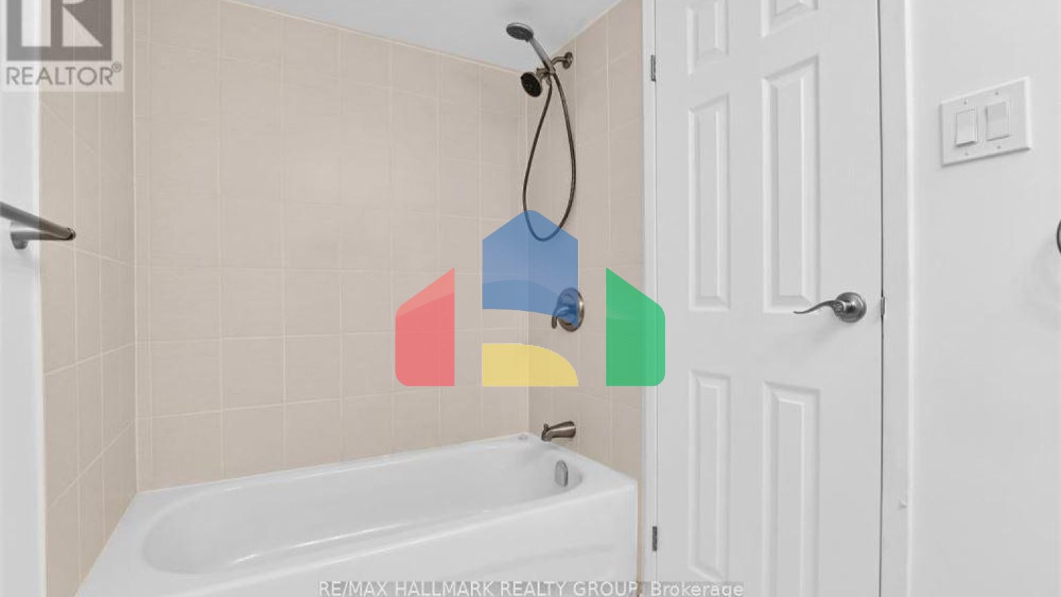 Residential - Condo/Apartment - Ottawa, Canada - Canada