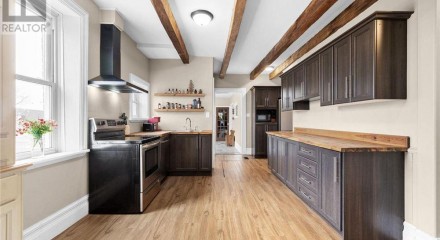 Commercial - Farm - Ottawa, Canada - Canada
