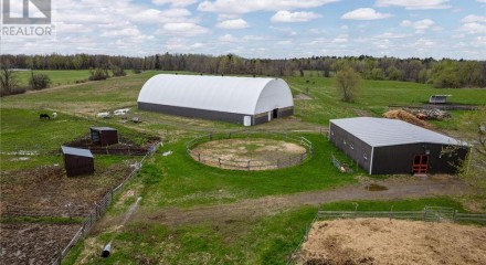 Commercial - Farm - Ottawa, Canada - Canada