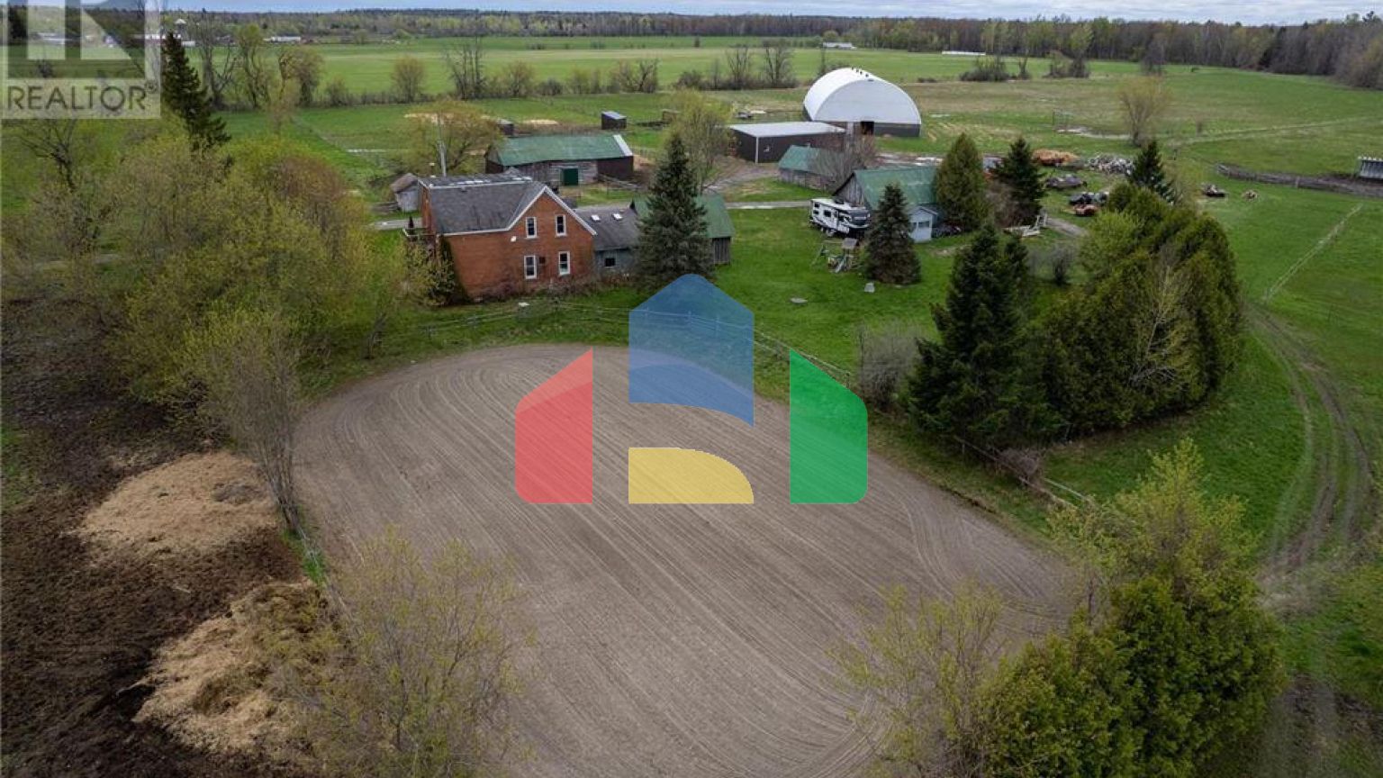 Commercial - Farm - Ottawa, Canada - Canada