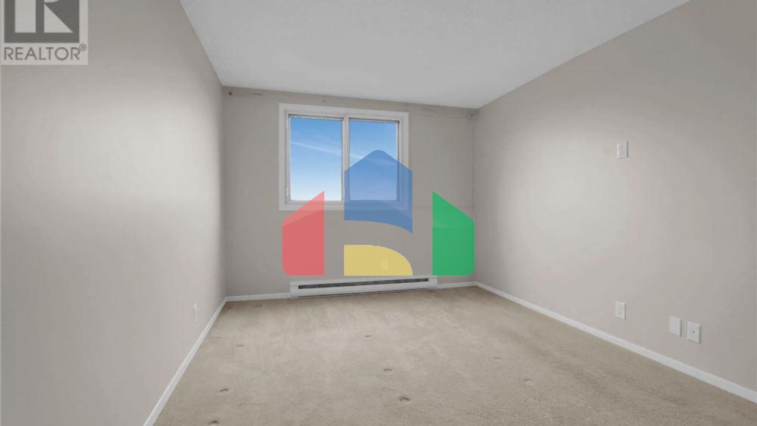 Residential - Condo/Apartment - Ottawa, Canada - Canada