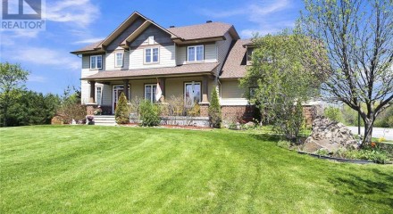 Residential - Single Family Home - Ottawa, Canada - Canada