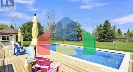 Residential - Single Family Home - Ottawa, Canada - Canada