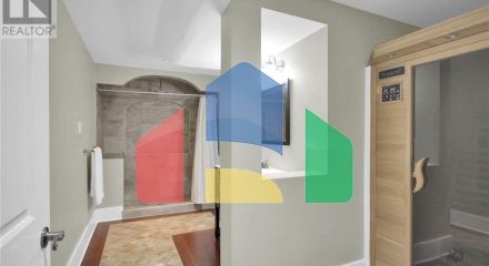 Residential - Single Family Home - Ottawa, Canada - Canada