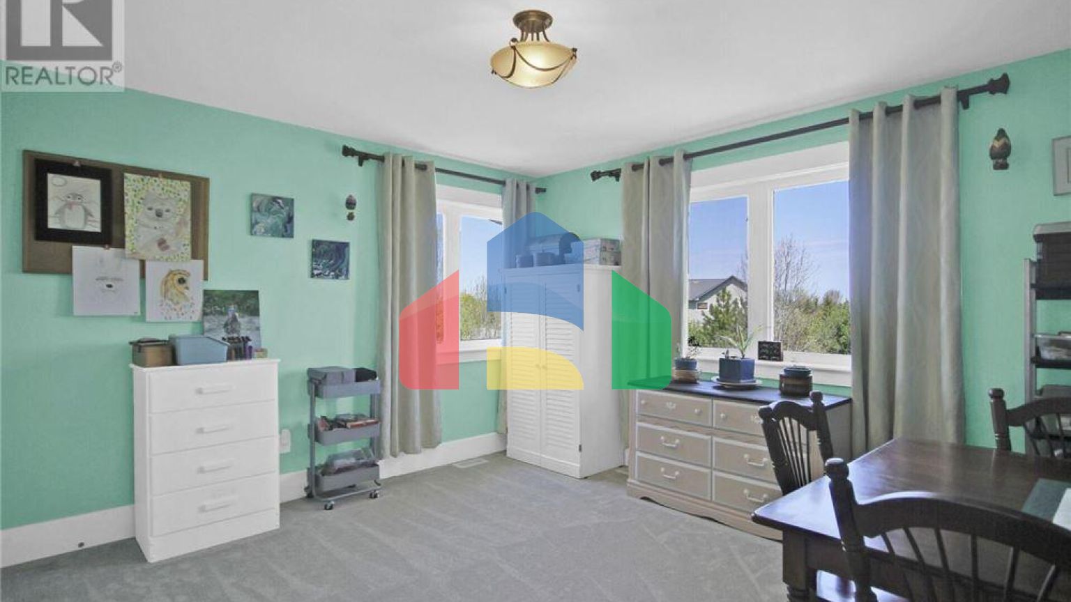 Residential - Single Family Home - Ottawa, Canada - Canada