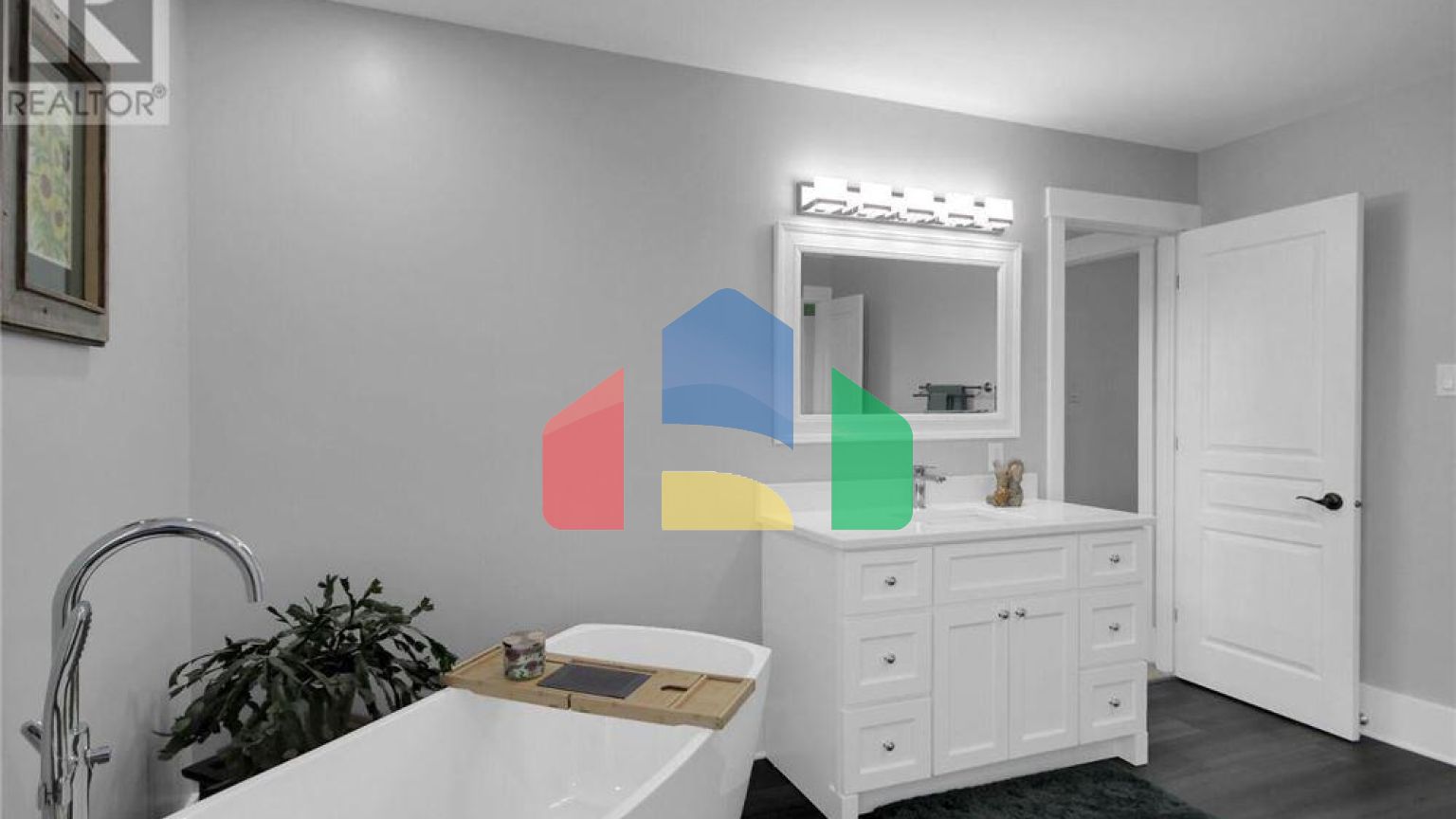 Residential - Single Family Home - Ottawa, Canada - Canada