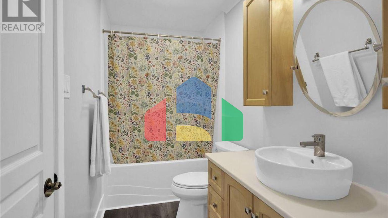 Residential - Single Family Home - Ottawa, Canada - Canada