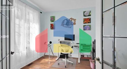 Residential - Single Family Home - Ottawa, Canada - Canada