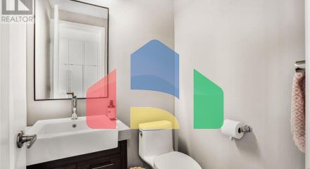 Residential - Single Family Home - Ottawa, Canada - Canada