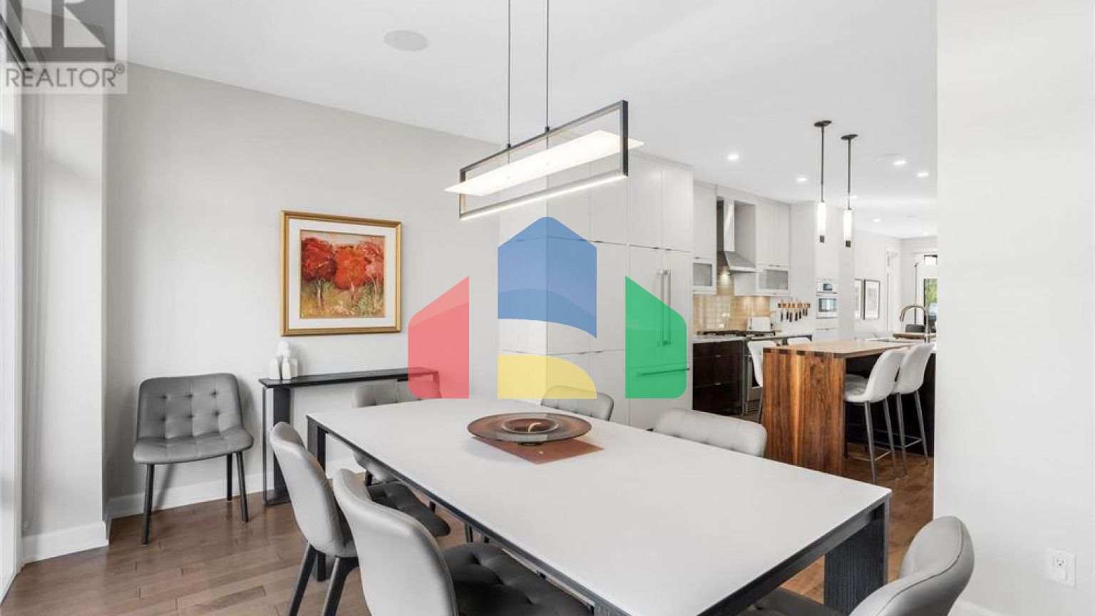 Residential - Single Family Home - Ottawa, Canada - Canada