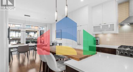 Residential - Single Family Home - Ottawa, Canada - Canada