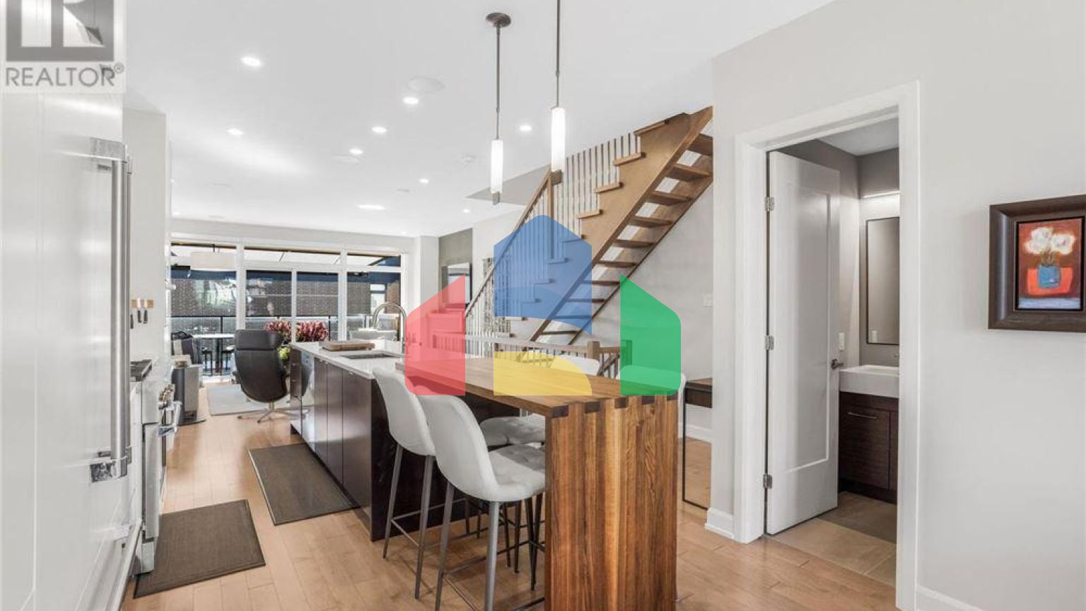 Residential - Single Family Home - Ottawa, Canada - Canada