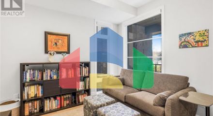 Residential - Single Family Home - Ottawa, Canada - Canada