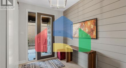 Residential - Single Family Home - Ottawa, Canada - Canada