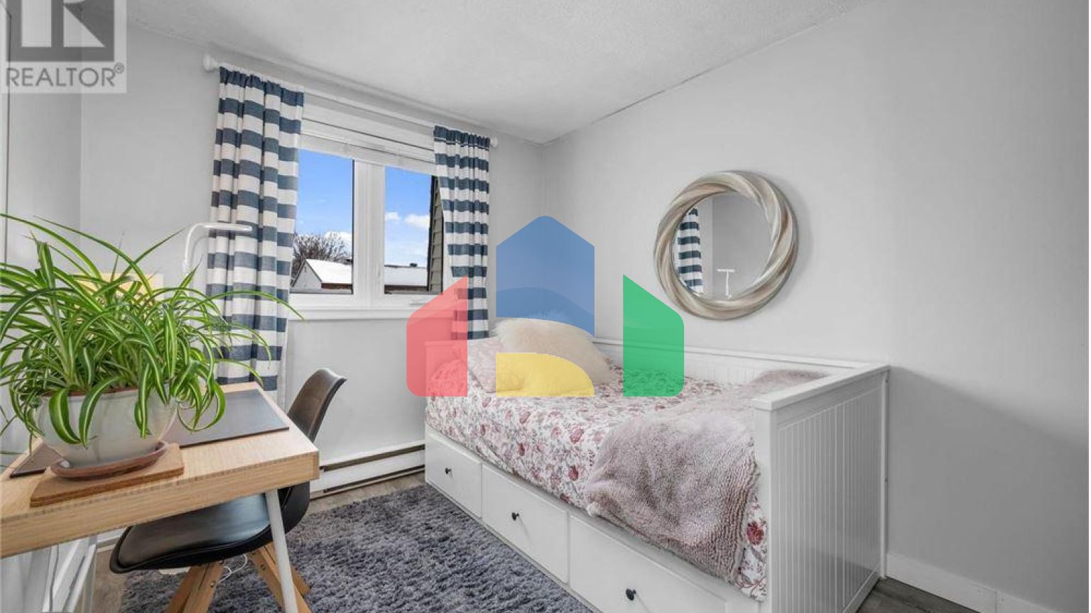 Residential - Condo/Apartment - Ottawa, Canada - Canada