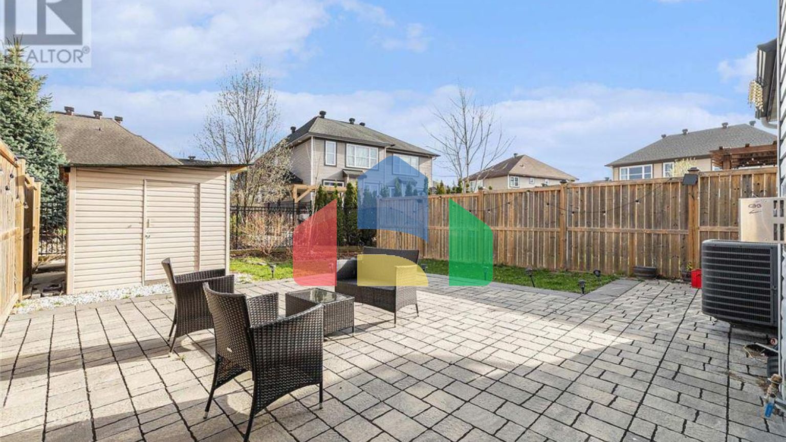 Residential - Single Family Home - Ottawa, Canada - Canada