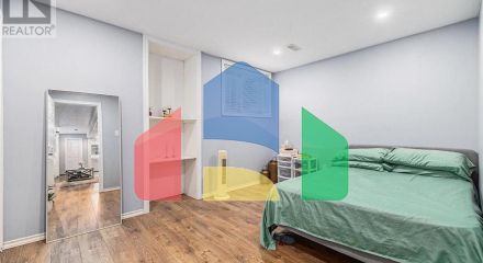 Residential - Single Family Home - Ottawa, Canada - Canada