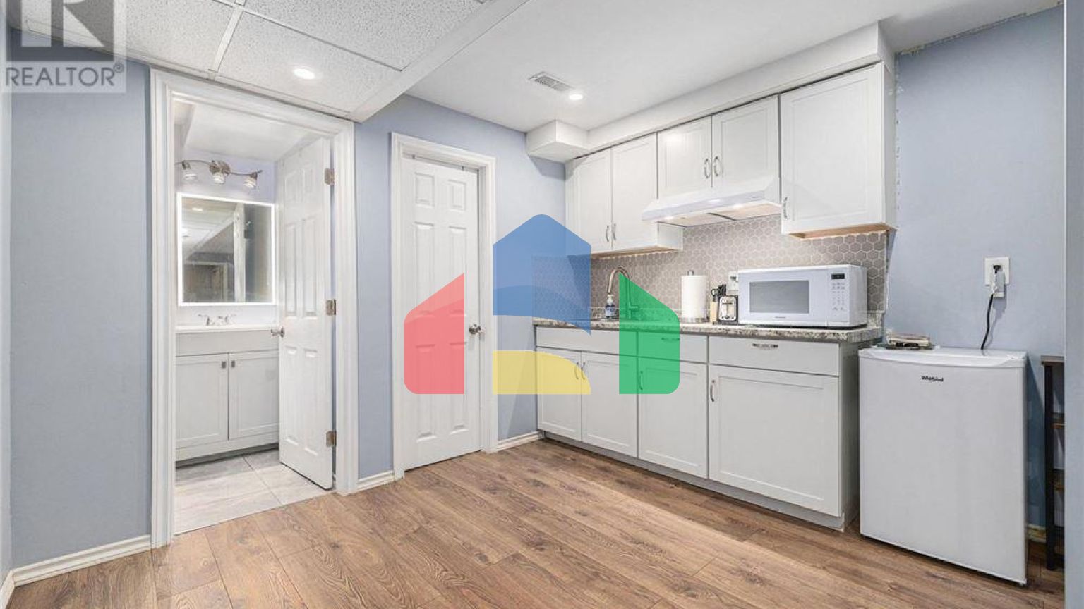 Residential - Single Family Home - Ottawa, Canada - Canada