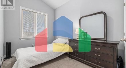 Residential - Single Family Home - Ottawa, Canada - Canada