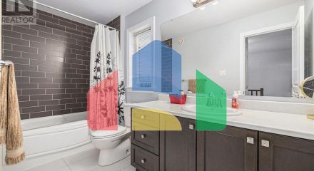 Residential - Single Family Home - Ottawa, Canada - Canada