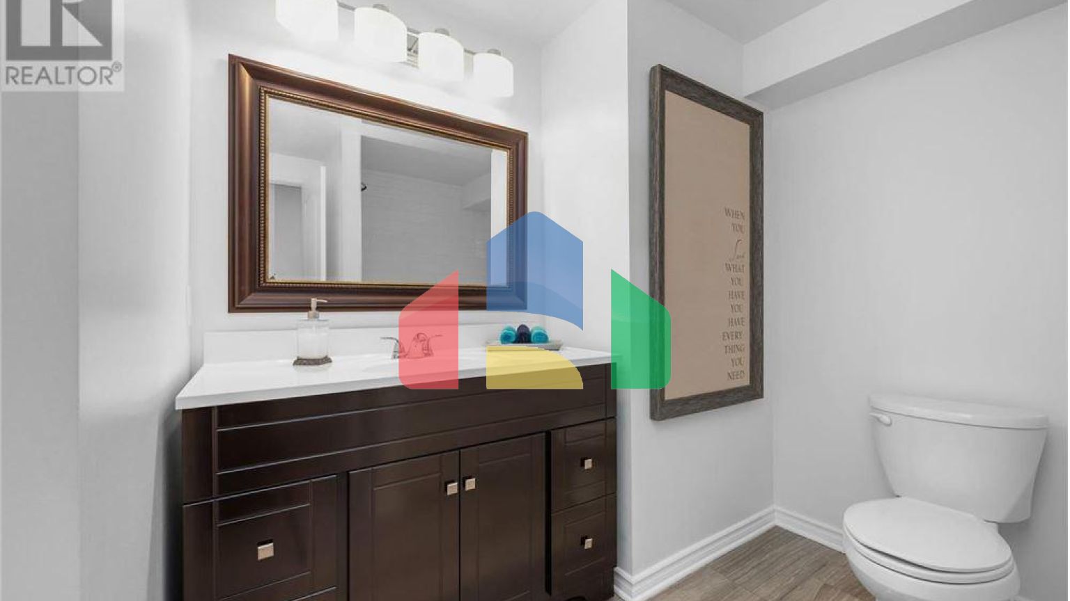 Residential - Single Family Home - Ottawa, Canada - Canada