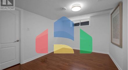 Residential - Single Family Home - Ottawa, Canada - Canada