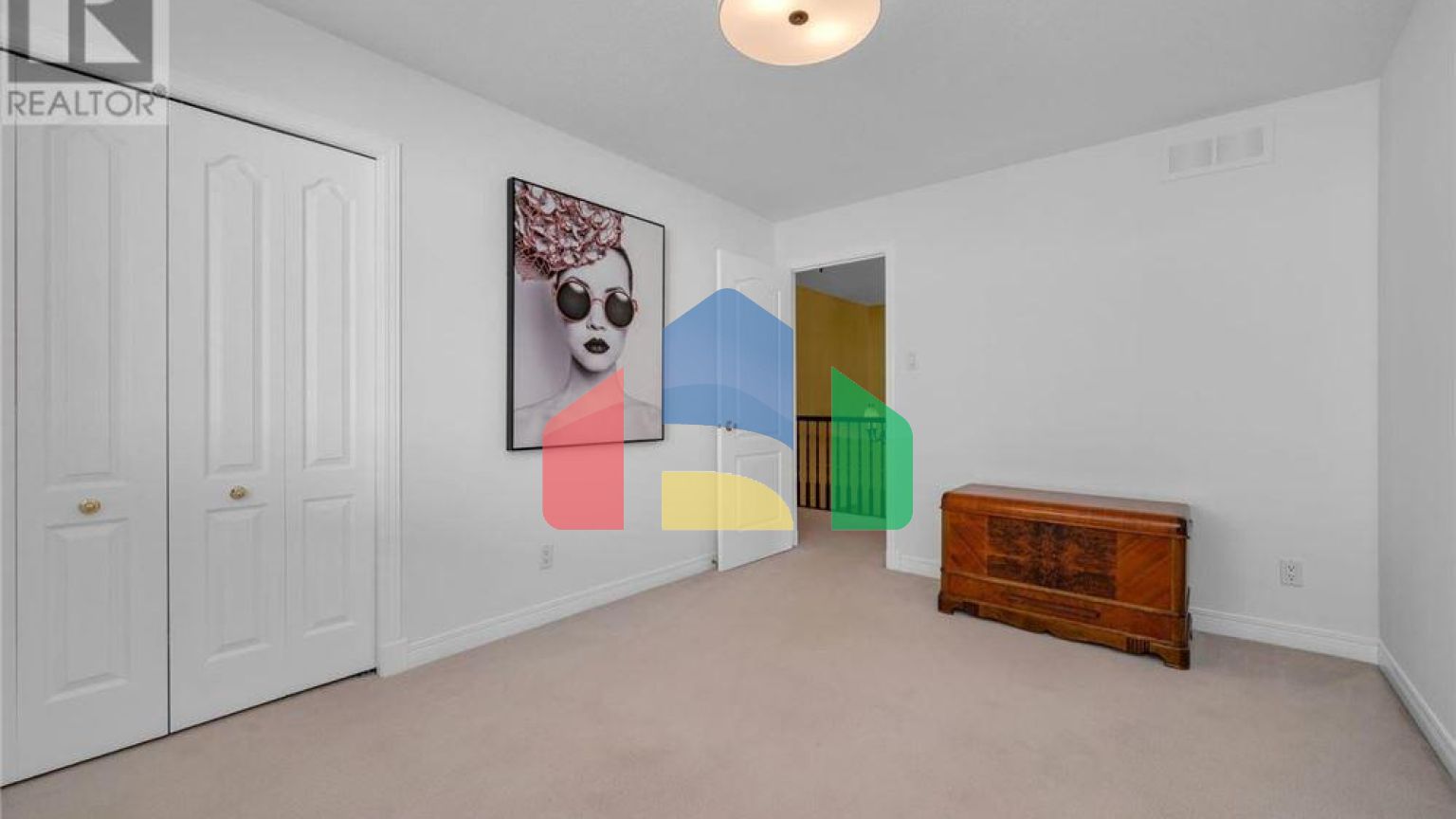 Residential - Single Family Home - Ottawa, Canada - Canada