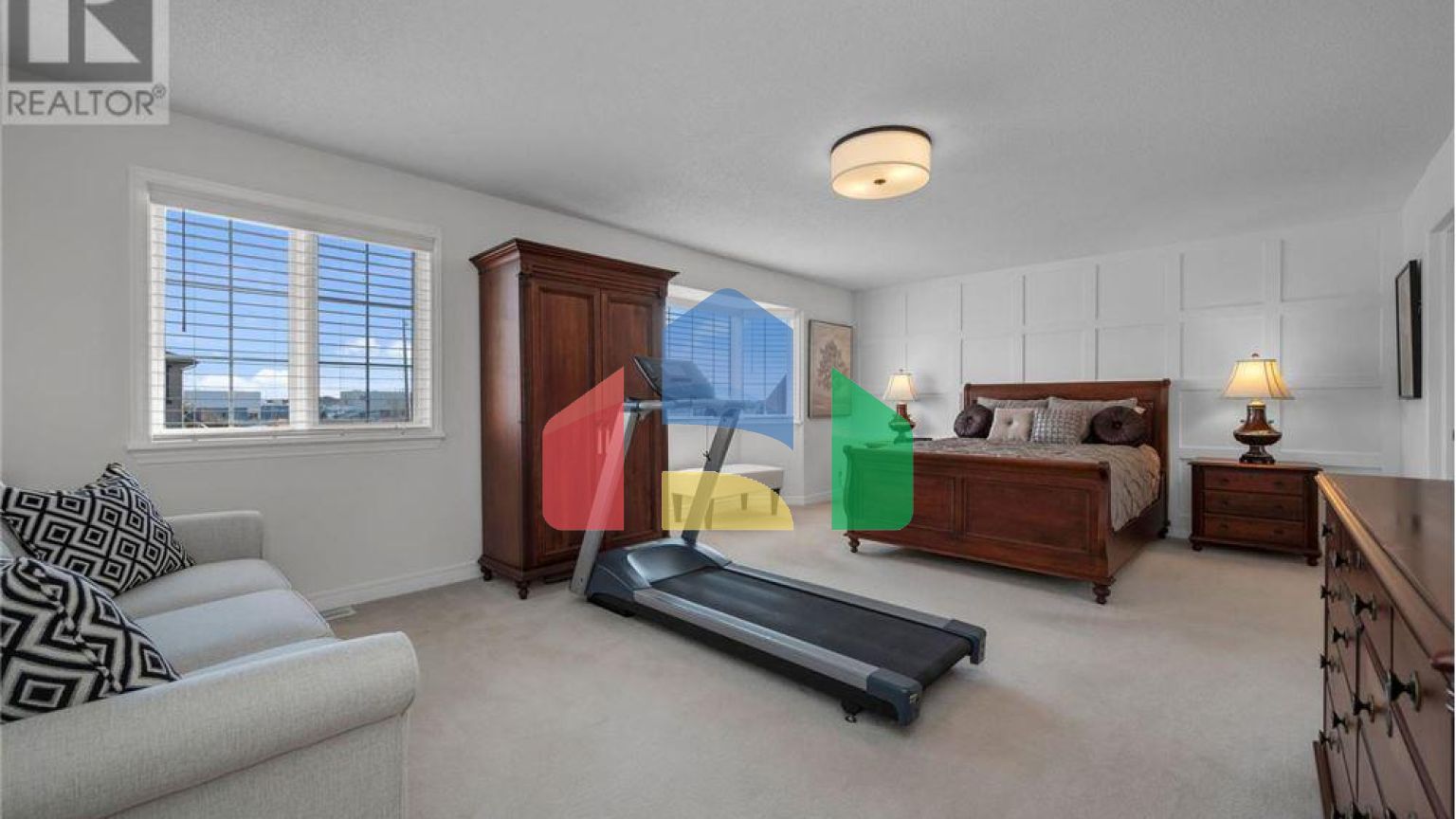 Residential - Single Family Home - Ottawa, Canada - Canada