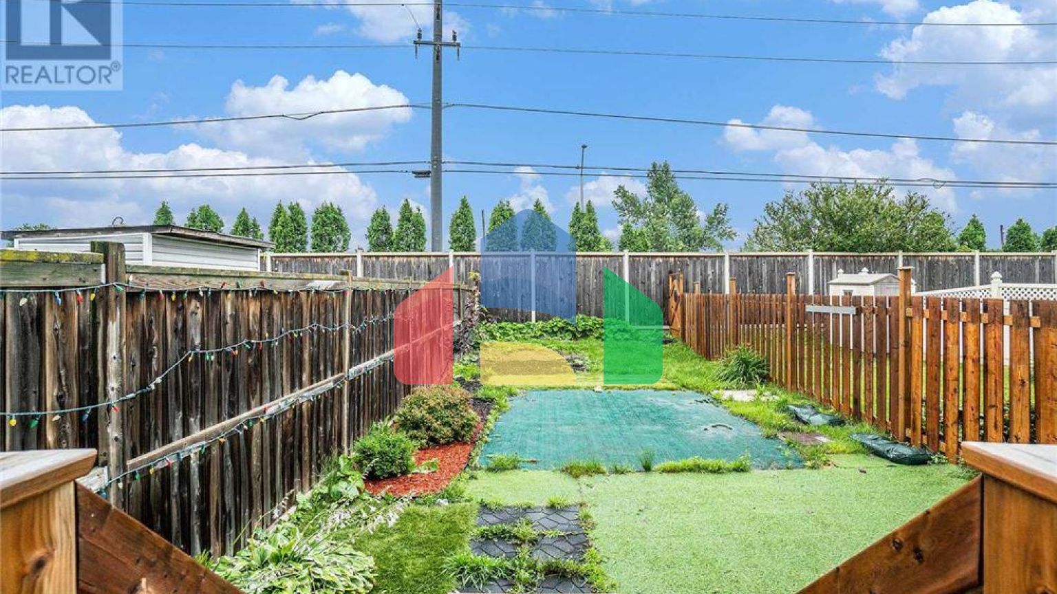 Residential - Single Family Home - Ottawa, Canada - Canada