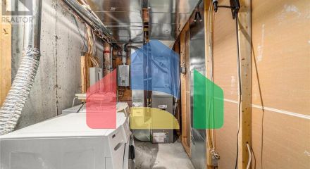 Residential - Single Family Home - Ottawa, Canada - Canada