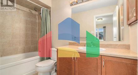 Residential - Single Family Home - Ottawa, Canada - Canada