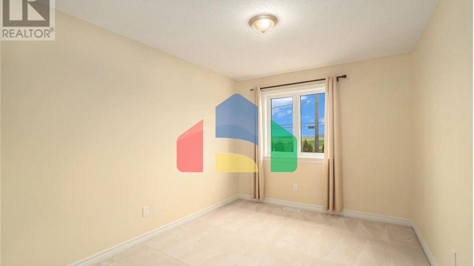 Residential - Single Family Home - Ottawa, Canada - Canada