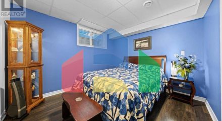 Residential - Single Family Home - Ottawa, Canada - Canada