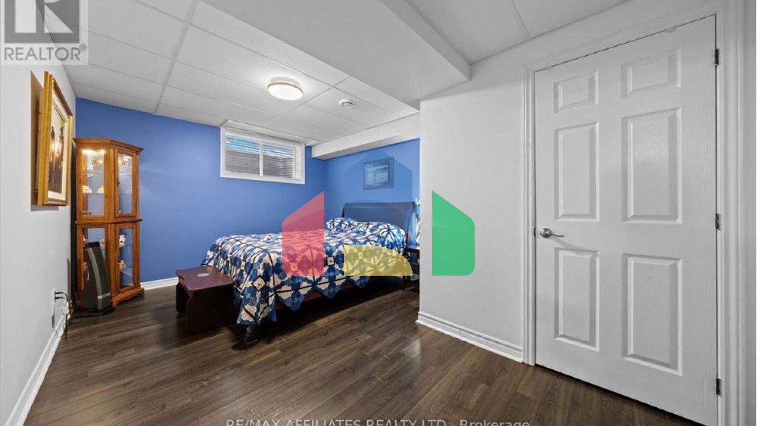 Residential - Single Family Home - Ottawa, Canada - Canada