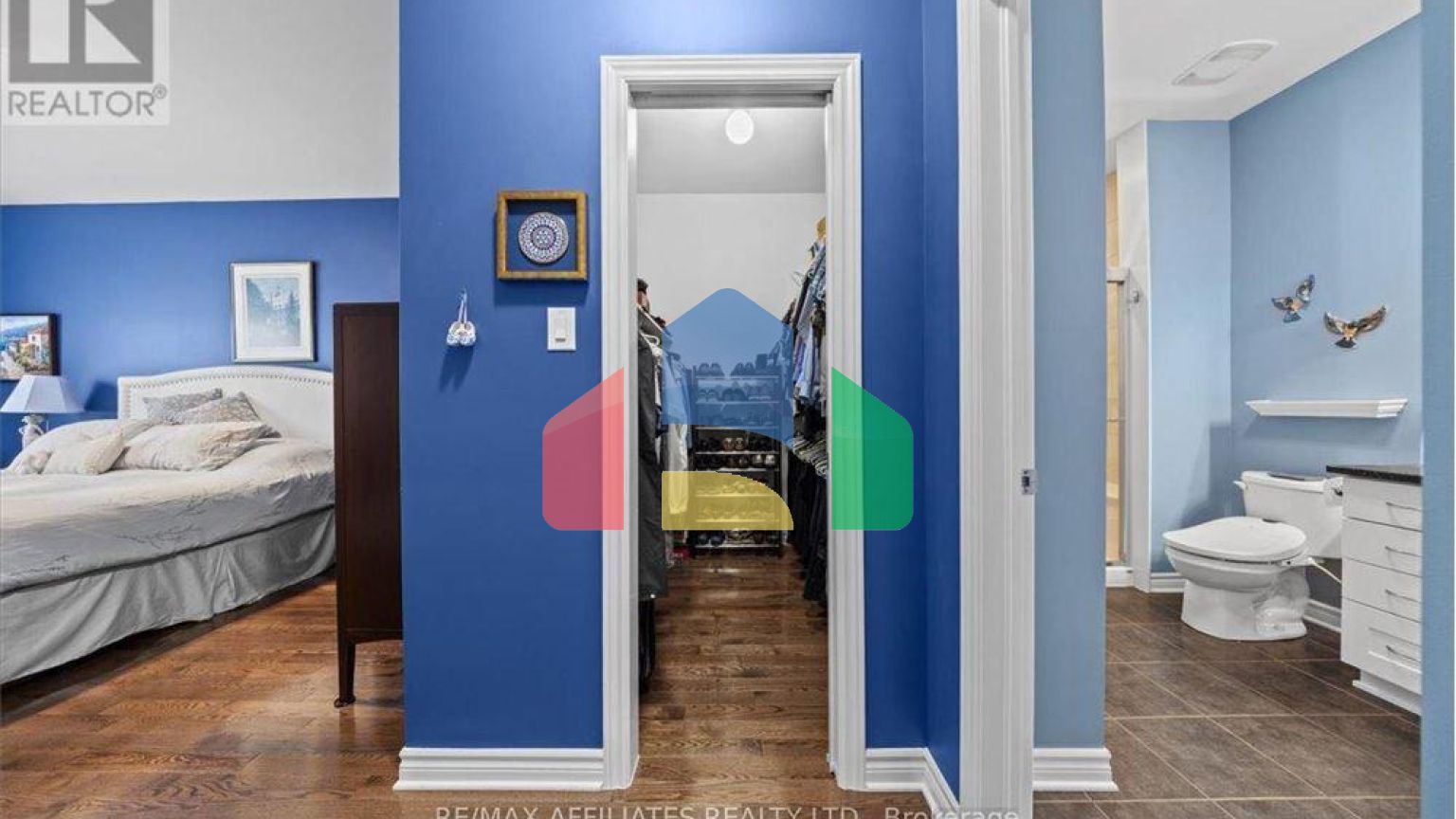 Residential - Single Family Home - Ottawa, Canada - Canada