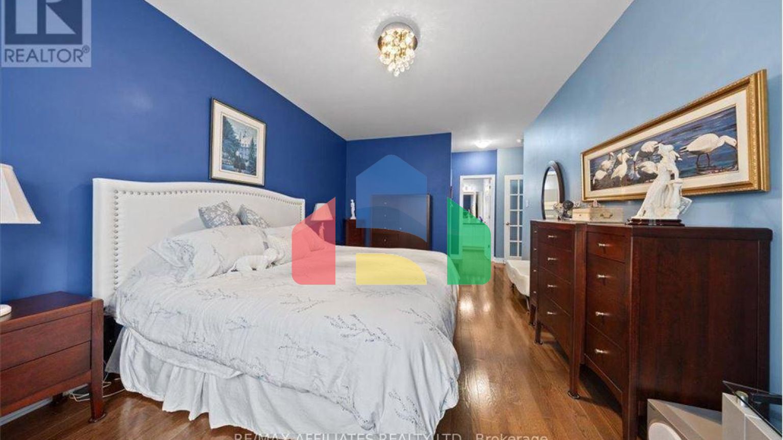 Residential - Single Family Home - Ottawa, Canada - Canada