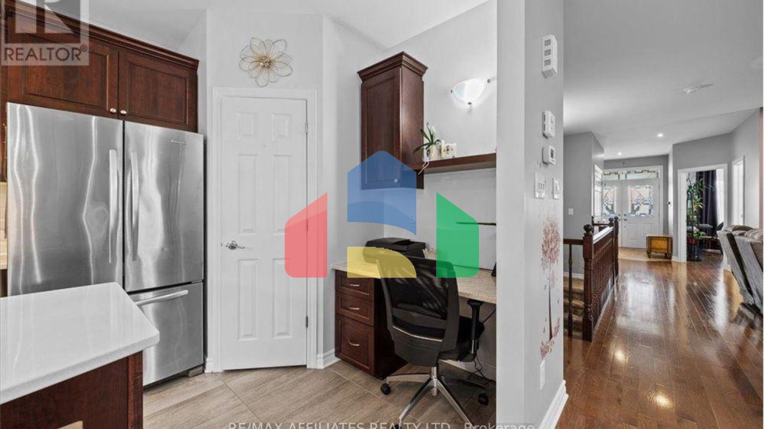 Residential - Single Family Home - Ottawa, Canada - Canada