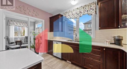 Residential - Single Family Home - Ottawa, Canada - Canada